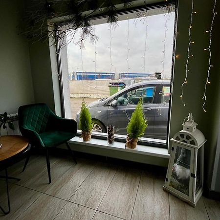 Hostel Azymut Września Buitenkant foto